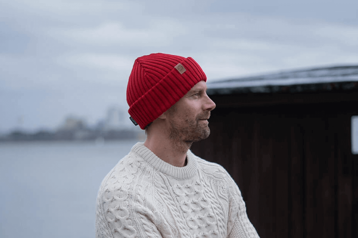 SuperYellow Sailor Merino Wool Beanie Red