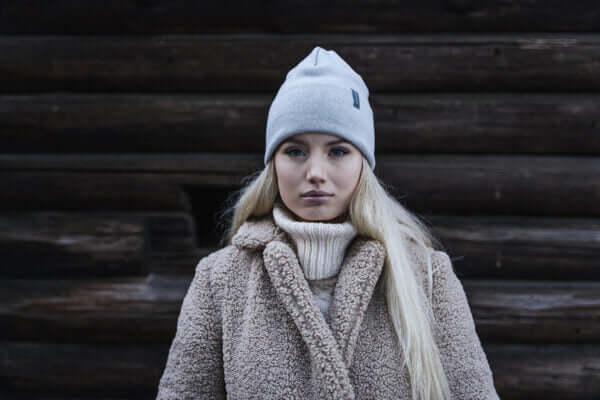 SuperYellow Amalia Merino Wool Beanie Icy-Grey