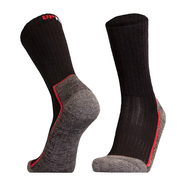 Saana black hiking socks in Merino wool showing seamless toe design